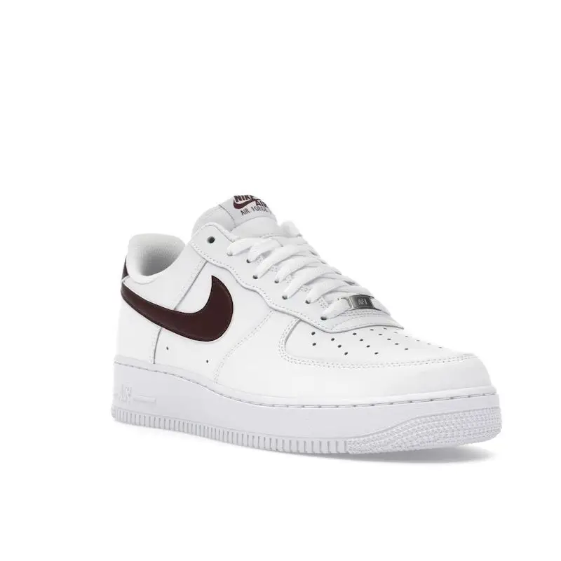 Air Force 1 07 Bianco Burgundy Crush Sneakers da Uomo FJ4146-112 42 5 miniatura 4