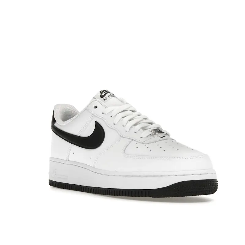 Nike Sneakers Uomo Air Force 1 07 Bianco e Nero miniatura 5