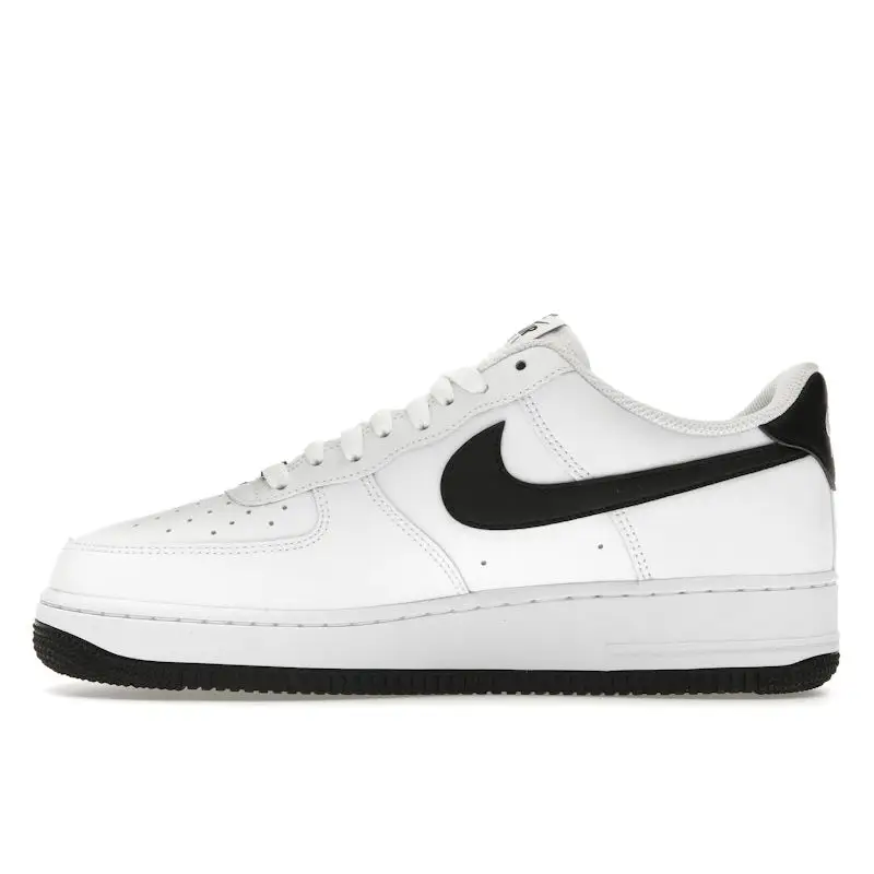 Air Force 1 07 Bianco Suola Nera Sneakers da Uomo FQ4296-101 45 miniatura 2