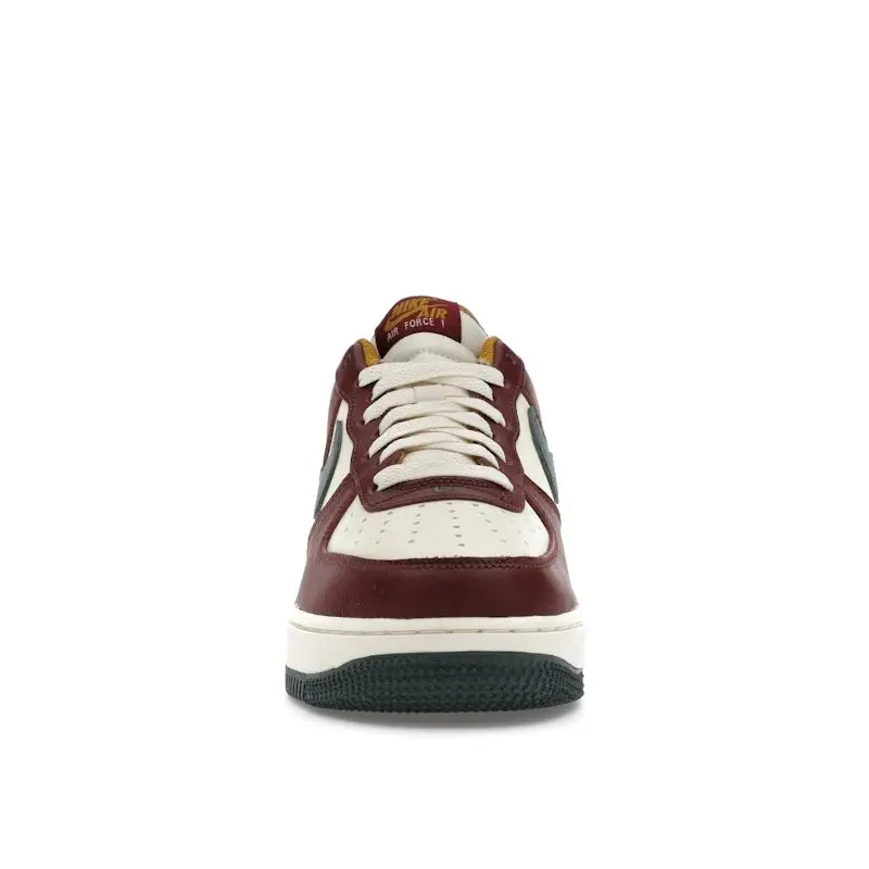 Air Force 1 07 LV8 Dark Team Red Vintage Green Men Sneakers Coconut-Milk Bronzine HQ3612-113 44 miniatura 3