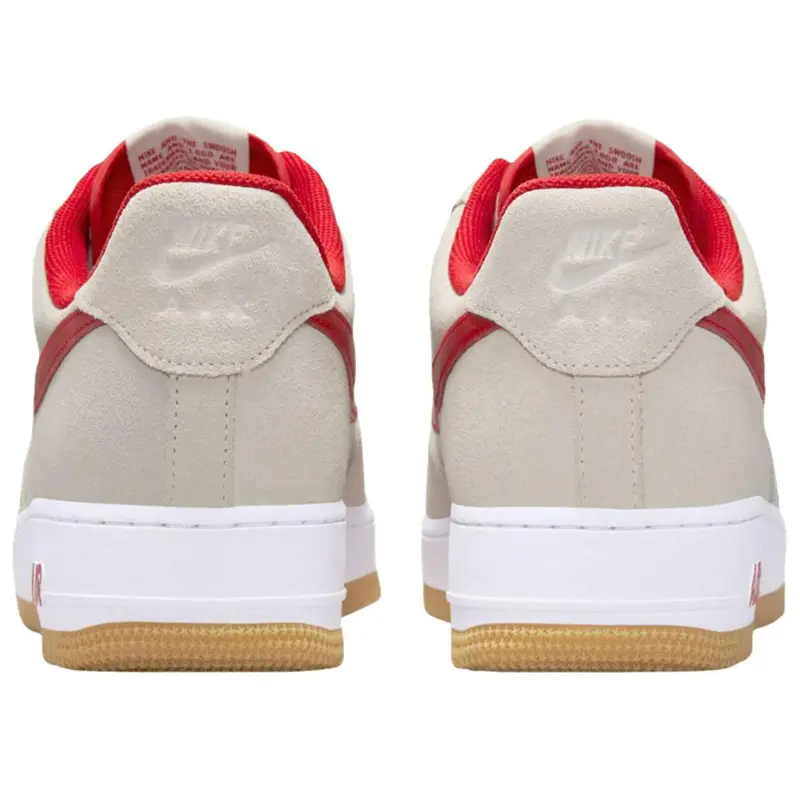 Air Force 1 07 LV8 Photon Dust Varsity Red Sneakers Unisex Bianche Summit-White Giallo Gomma IB6388-101 43 miniatura 2