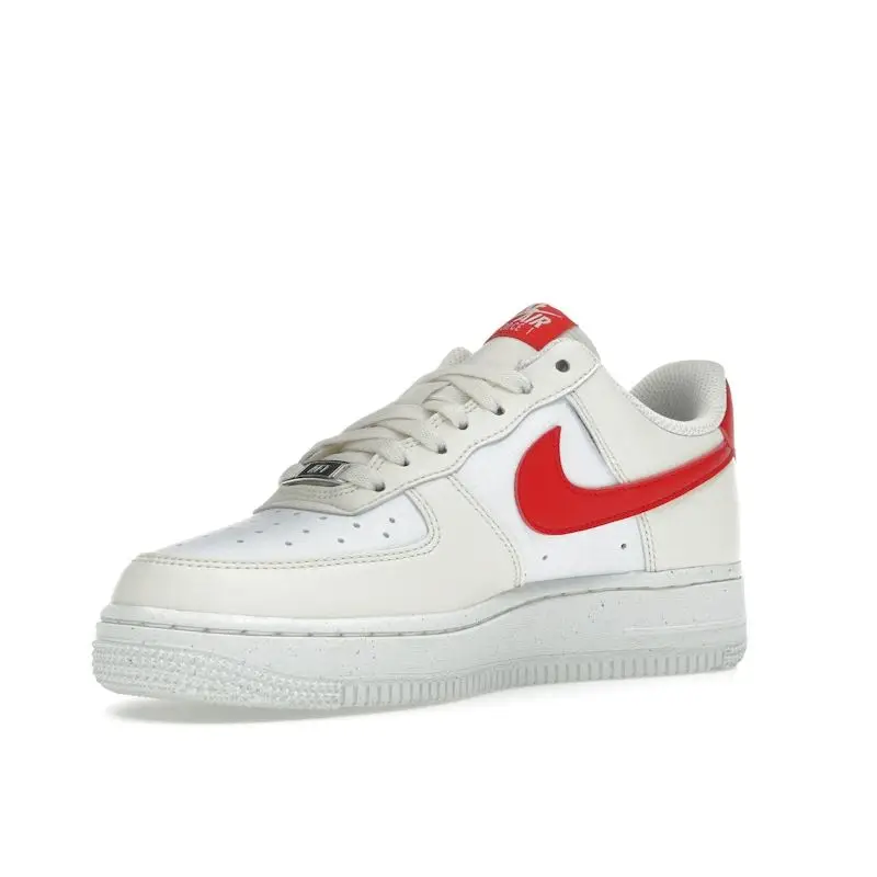 Air Force 1 07 Next Nature Avorio Pallido Rosso Università Sneakers da Donna Crema Vela DC9486-109 37 5 miniatura 5