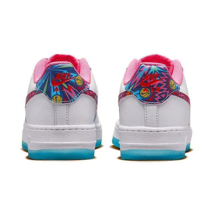 Air Force 1 Low GS All-Star 2023 Sneakers per Bambini Bianco Rosa-Bagliore Giallo-Velocità DZ4883-100 36 miniatura 2