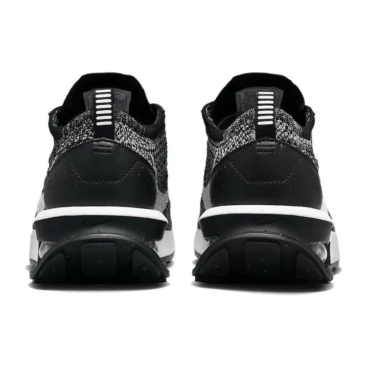 Air Max Flyknit Racer Oreo Sneakers da Donna Nero Bianco DM9073-001 40 miniatura 5