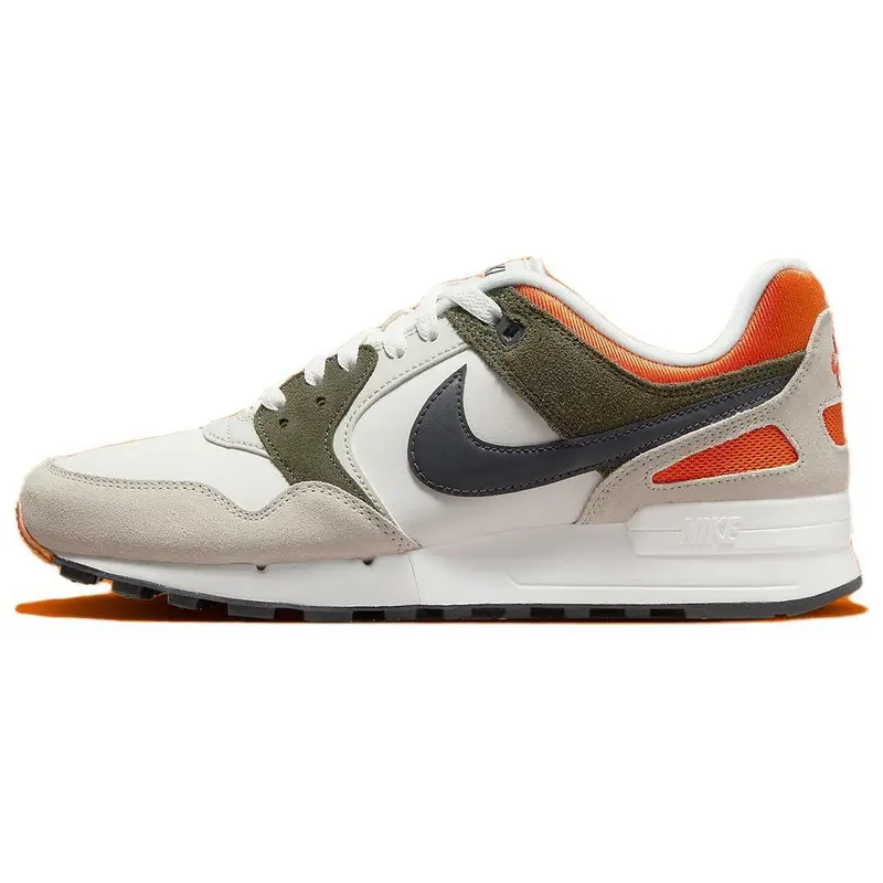 Nike Scarpe da ginnastica Uomo Crema 3045864
