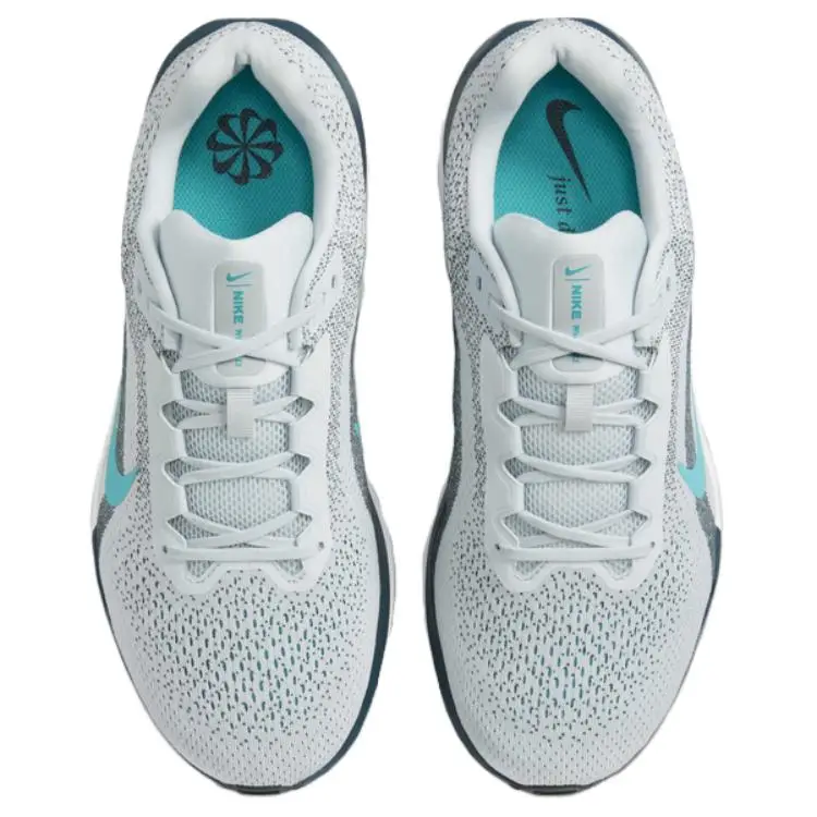 Air Winflo 11 Extra Largo Platino Puro Cactus Polveroso Sneakers da Uomo Grigio Armory-Navy Polvere di Fotone FQ8937-004 46 miniatura 2