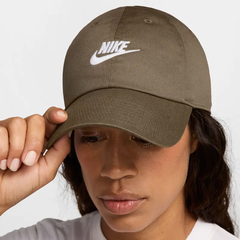 Cappellino Nike Club Marron