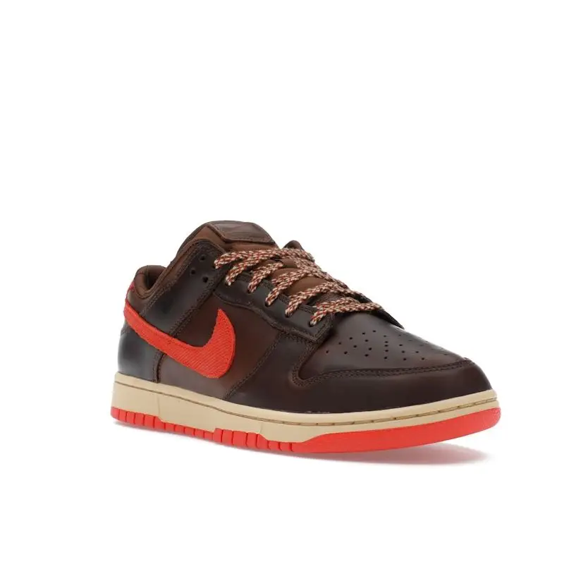 Dunk Low Marrone Chiaro British Uomo Sneakers Tan Chiaro British Sesamo Cacao-Wow HQ3448-262 45 miniatura 3