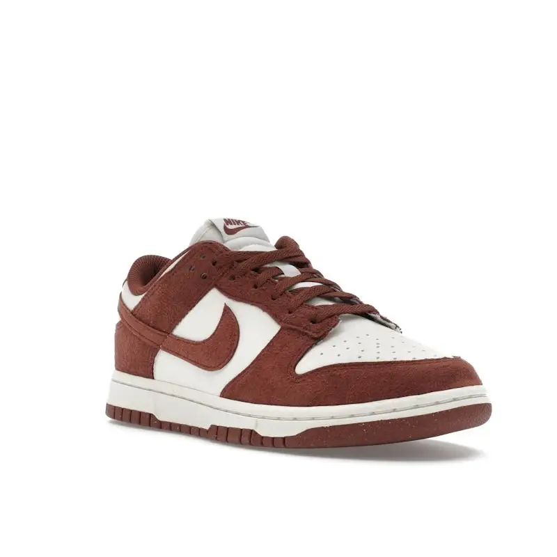 Dunk Low Next Nature Rosso Seppia Sneakers da Donna Marrone Phantom Vela HJ7673-001 35 5 miniatura 2