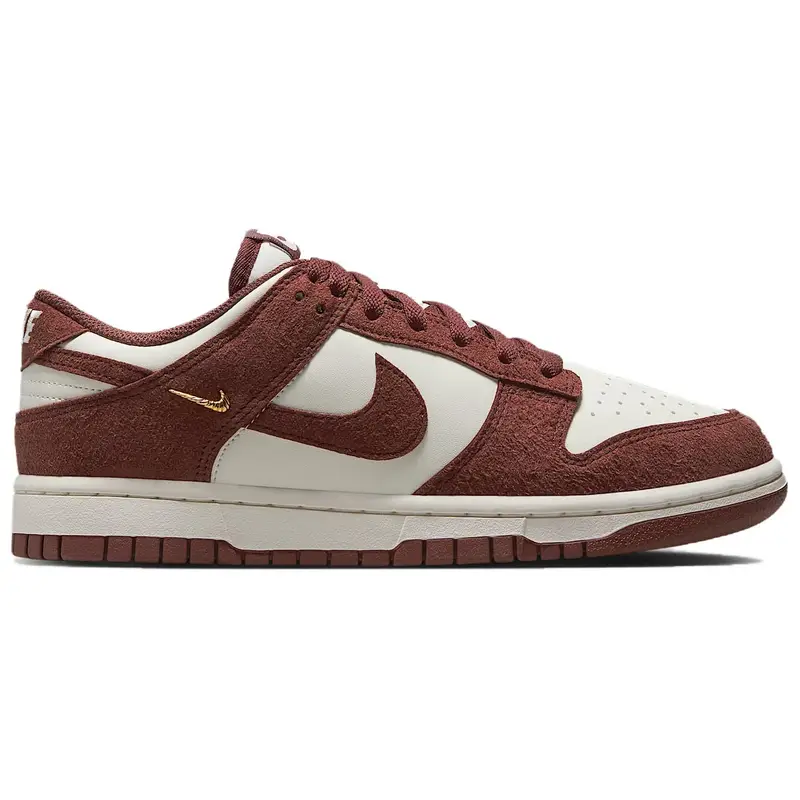 Dunk Low Sail Red Sepia Sneakers da Donna Oro Metallizzato IB4417-104 40 miniatura 5