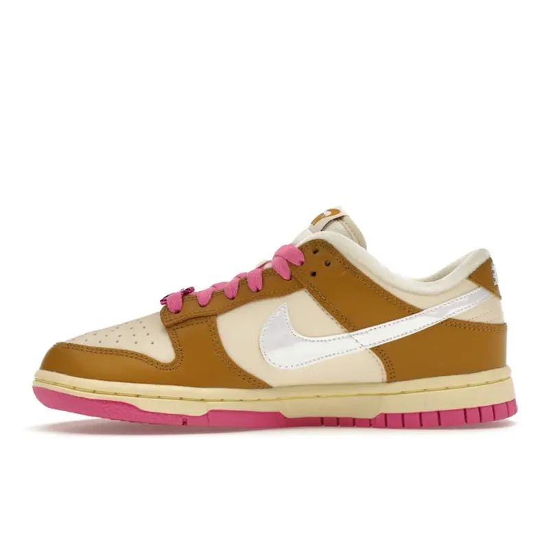 Dunk Low SE Dance Pack - Sneakers da Donna Rosa Bronzo Marrone Rosa Giocoso-Rosa Alabastro FD8683-700 36 5 miniatura 4