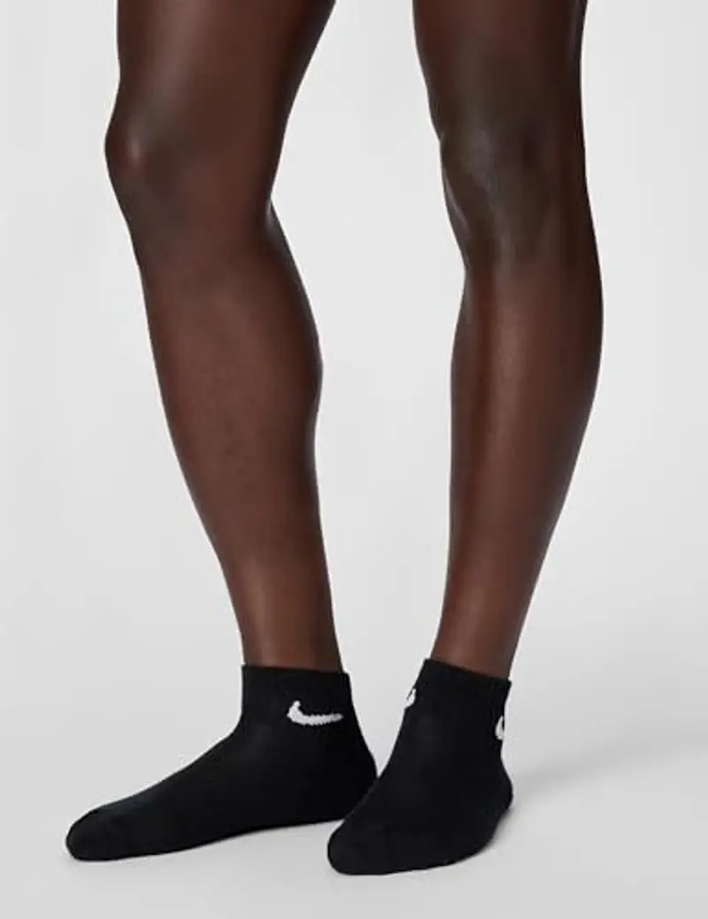 Nike Everyday Cushioned Calzini, Nero (Black/White), S Uomo miniatura 2