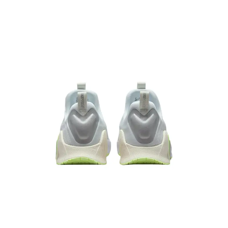 Free Metcon 6 Comodo Alla Moda Trendy Minimalista Assorbimento degli Urti Scarpe da Allenamento Basse Donna sneaker Bianco Verde FJ7126-108 38 5 miniatura 4