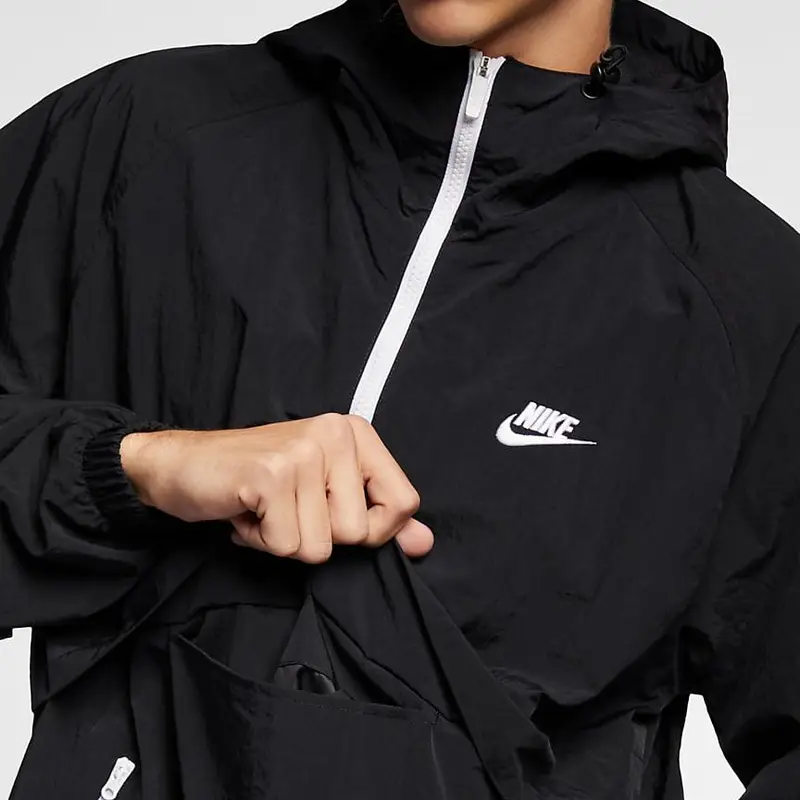 Giacca Anorak Tessuto Nike NSW CE con Cappuccio e Mezza Zip Uomo Giacche Nero AR2213-010 M miniatura 2