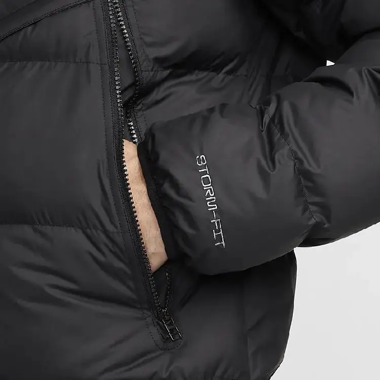 Giacca Calda Uomo Nike Sportswear Primaloft Serie Air Max Stampa Logo Windrunner Giacche Nero HF6603-010 miniatura 5