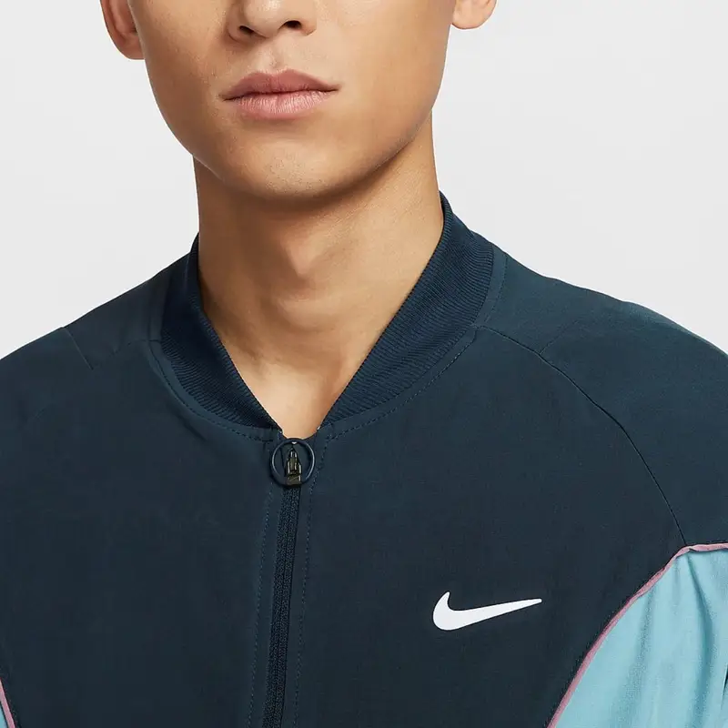 Giacca con zip Nike Court Advantage Dri-Fit Tessuto Asciugatura Rapida Uomo Giacca Blu Mare Profondo Verde Denim Borgogna Brillante FD5342-478 L miniatura 5