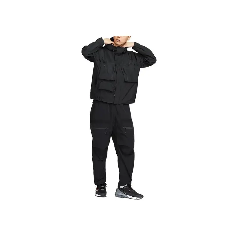 Giacca Leggera alla Moda Nike Sportswear Storm-FIT Tech da Uomo Nera HJ2945010 M miniatura 2