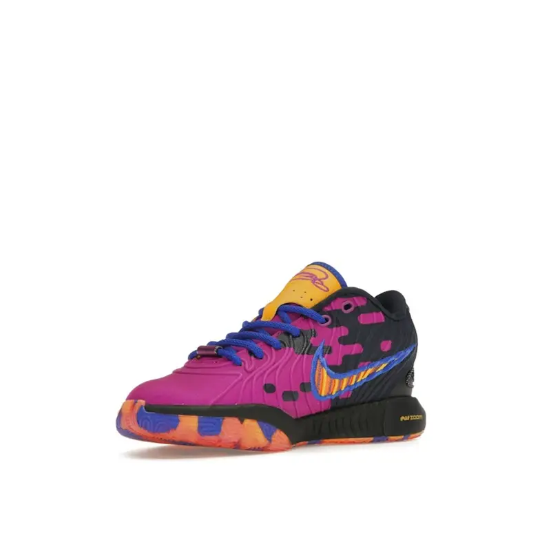 LeBron 21 SE GS Pacchetto Summer Camp - Summerverse Sneakers per Bambini Viola Iper-Viola Iper-Reale FN5040-500 36 miniatura 4