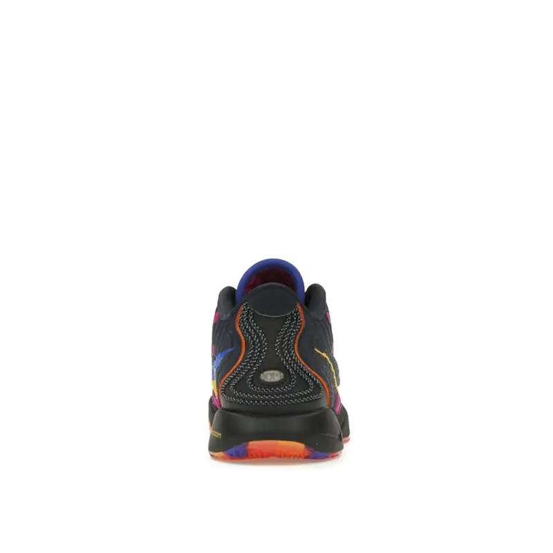 LeBron 21 SE GS Pacchetto Summer Camp - Summerverse Sneakers per Bambini Viola Iper-Viola Iper-Reale FN5040-500 37.5 miniatura 3