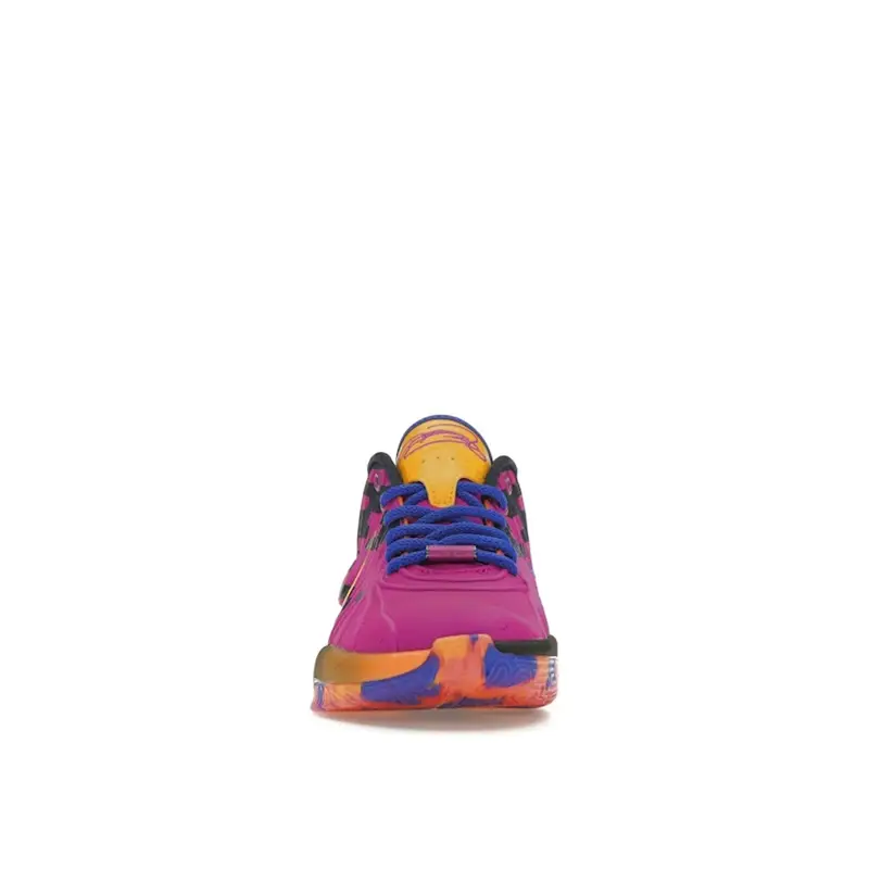 LeBron 21 SE GS Pacchetto Summer Camp - Summerverse Sneakers per Bambini Viola Iper-Viola Iper-Reale FN5040-500 37.5 miniatura 5