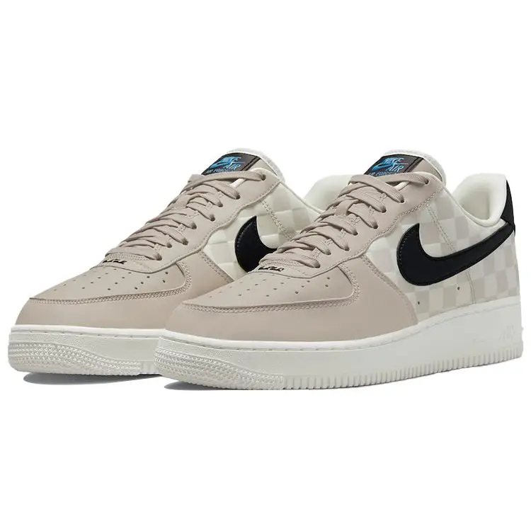 LeBron James x Nike Air Force 1 Strive For Greatness Sneakers da Uomo Marrone chiaro DC8877-200 44 miniatura 3