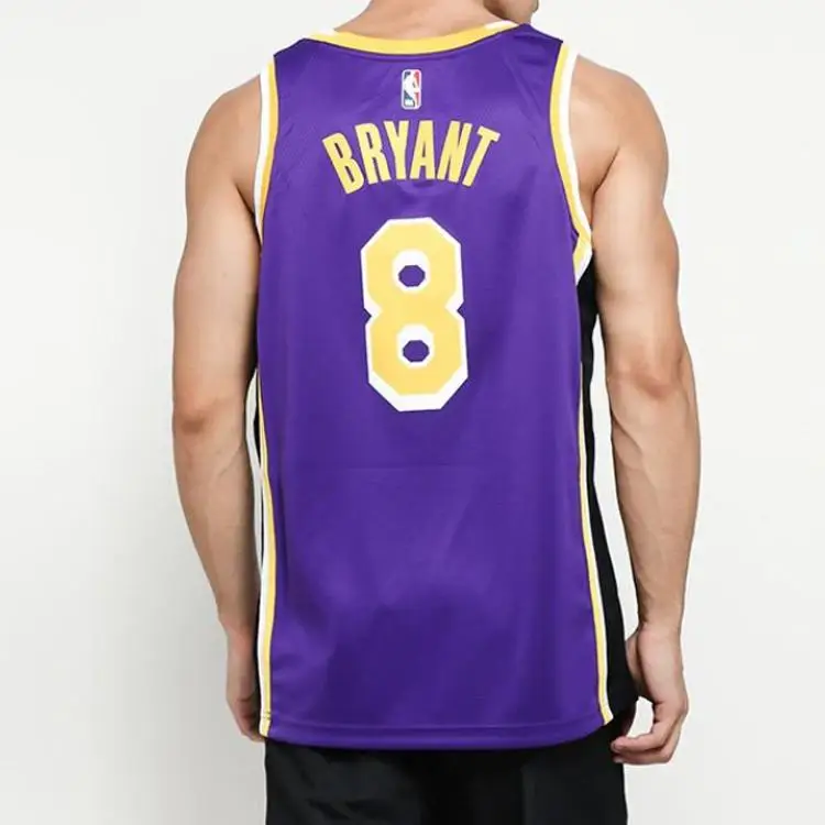 Maglia NBA Los Angeles Lakers #8 Kobe Bryant Fan Edition Swingman Away Uomo Maglia Viola AV3701-504 M miniatura 4