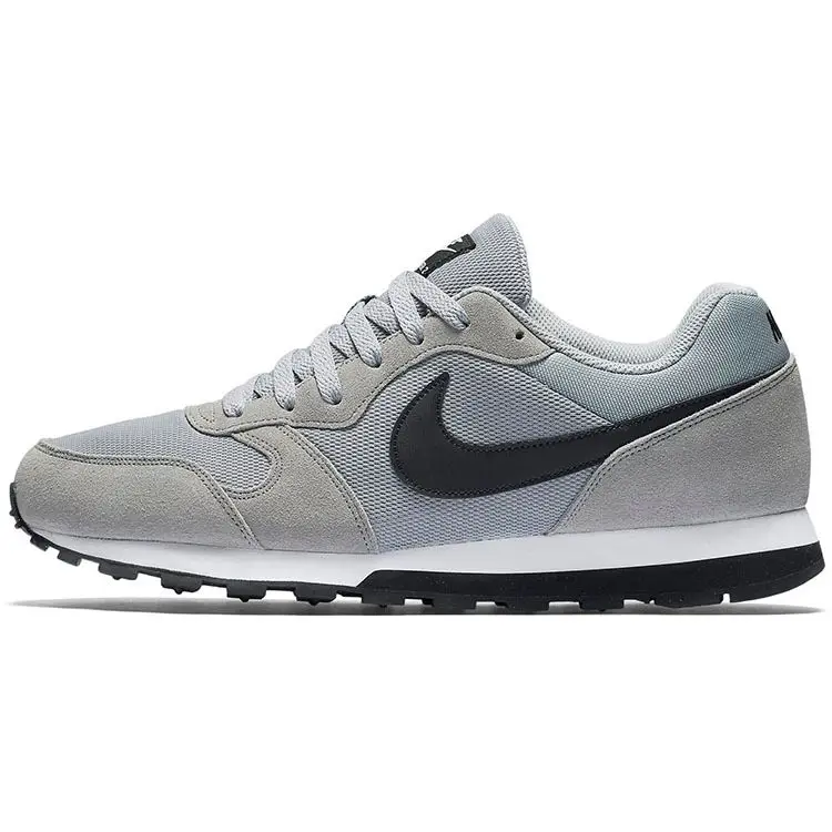 Nike MD Runner 2 Sneakers Uomo Grigio Lupo Nero e Bianco