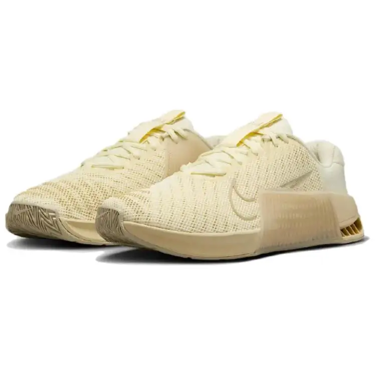 Nike Scarpe da ginnastica Donna Oro 4286092 miniatura 5