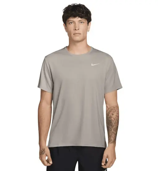 Miler Dri-FIT UV - maglia running - uomo Beige