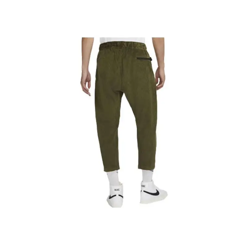 Pantaloni Casual da Uomo Nike in Velluto a Coste Affusolati Corti Verde Grezzo DO2324-326 S miniatura 3