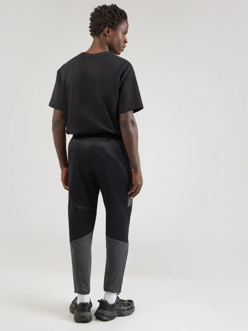 Pantaloni sportivi 'CHLNGR' grigio / nero miniatura 3