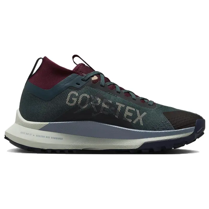 React Pegasus Trail 4 Gore Tex Deep Jungle Night Maroon Ashen Slate Khaki Donna DJ7929-302 35 5 miniatura 2