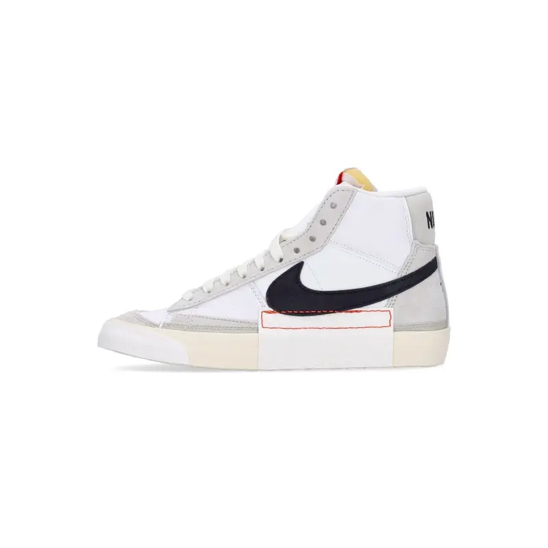 Nike Blazer Uomo 3923153