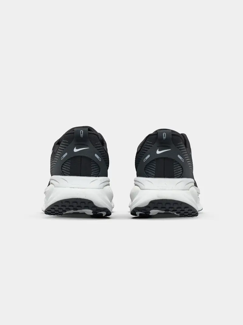 Scarpa da corsa Vomero 18 nero / bianco miniatura 3
