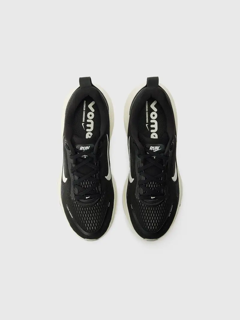 Scarpa sportiva VOMERO 18 nero / bianco miniatura 3