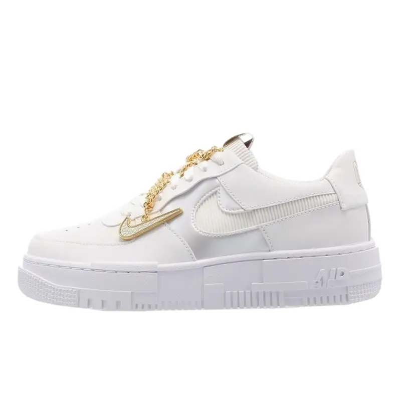 Scarpe Air Force 1 Low Pixel Grey Gold Chain | Nike Bianco