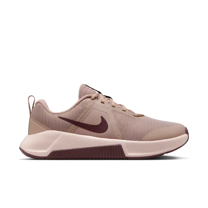 Scarpe cross-training da donna Nike MC Trainer 3 Beige