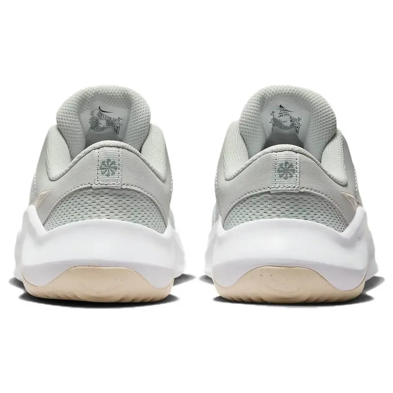 Scarpe da Allenamento Nike Legend Essential 3 Versatili Antiscivolo Basse Donna sneaker Verde Chiaro DM1119-007 39 miniatura 4