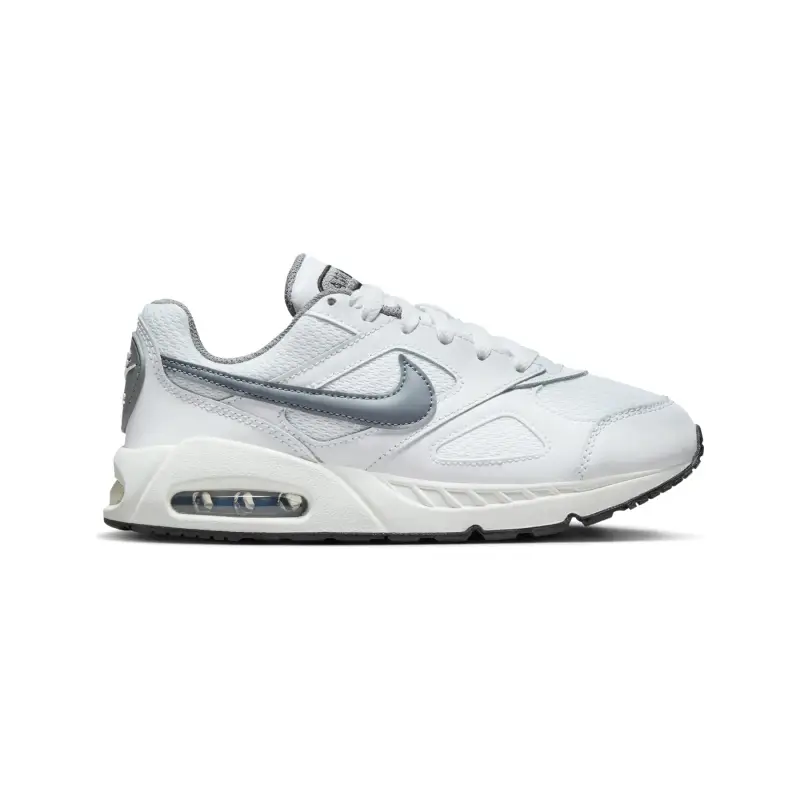 Scarpe da basket Nike Air Max IVO Blanc