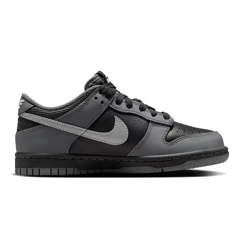 Scarpe da Skate Casual Basse in Tessuto Nike Dunk per Bambini Sneakers Unisex IM6028010 38 miniatura 4