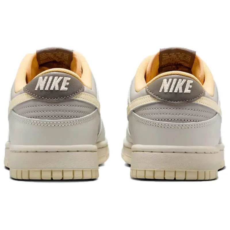 Scarpe da Skate Sneakers Nike Dunk Low Retro Light Bone Wild Mango 43 colore grigio miniatura 2