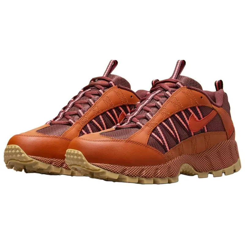 Scarpe da Trail Running Nike Air Humara Cosmic Clay Resistenti allo Scivolamento Durevoli Basse da Uomo Sneaker Rosso Marrone FJ7109-200 44 miniatura 3