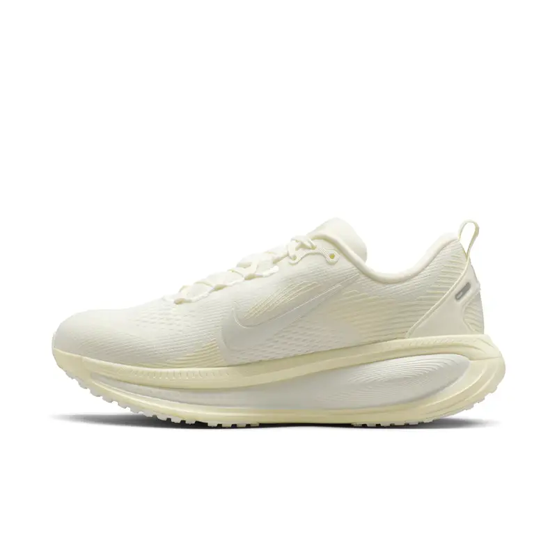 Scarpe running da donna Nike Vomero 18 Beige