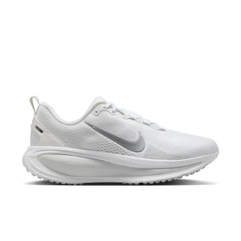 Scarpe running da donna Nike Vomero 18 Blanc