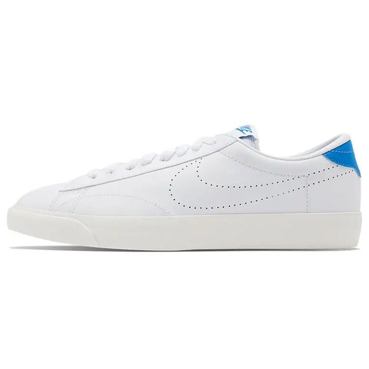 Sneakers Basse Nike Tennis Classic AC in Pelle Sintetica Antiscivolo Assorbimento degli Urti Uomo Sneakers Bianco Blu 377812-116 42 5