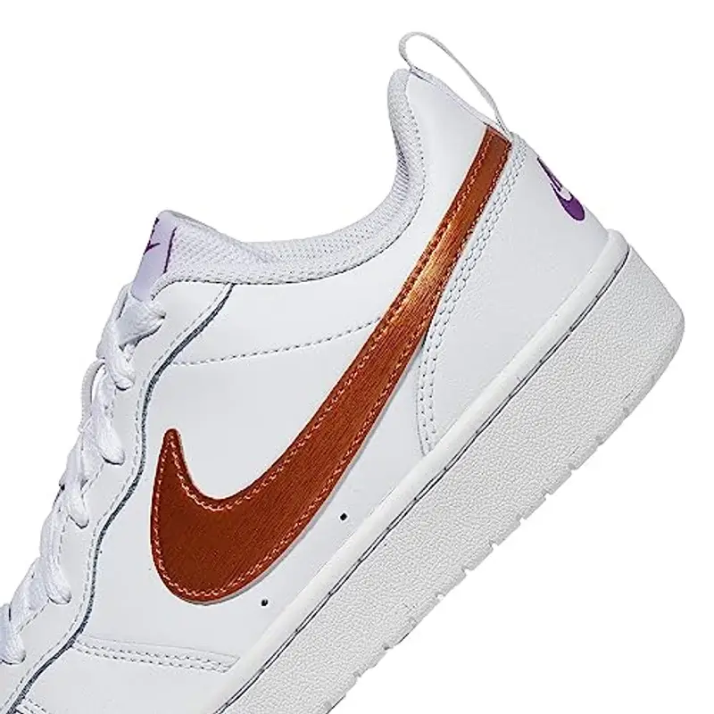 NIKE -SNEAKERS -CHIUSURA CON LACCI -TOMAIA IN PELLE -FODERA IN TESSUTO -SUOLA IN GOMMA bianco BIANCO/ORO miniatura 3