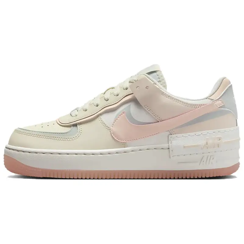 Sneakers da donna Nike Air Force 1 Low Shadow Latte di cocco Tinta cremisi DZ1847-105 41