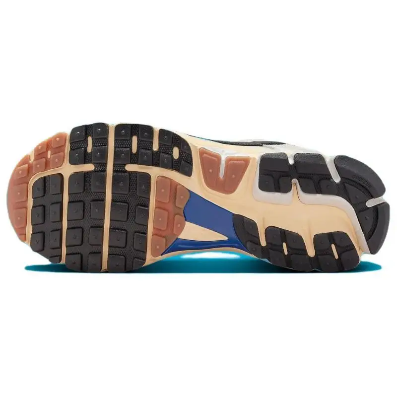 Sneakers da Donna Nike Air Zoom Vomero 5 Design By Japan HF4524-111 41 miniatura 4