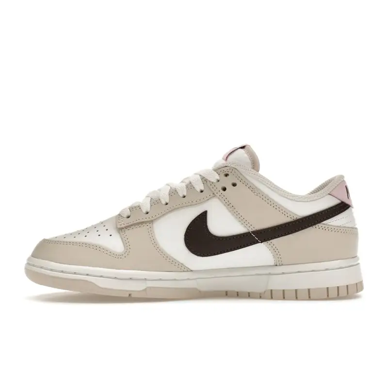 Sneakers da Donna Nike Dunk Low Neapolitan Crema Summit-White Marrone Barocco HF9990-100 37 5 miniatura 2