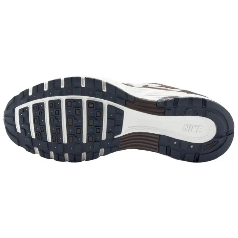 Sneakers da donna Nike P 6000 Phantom Marrone Barocco Metallizzato Summit White Armory Navy HV8972-001 42 5 miniatura 5